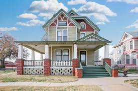 sell my house in Lindenhurst