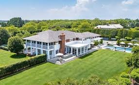 we buy house in Rocky Point