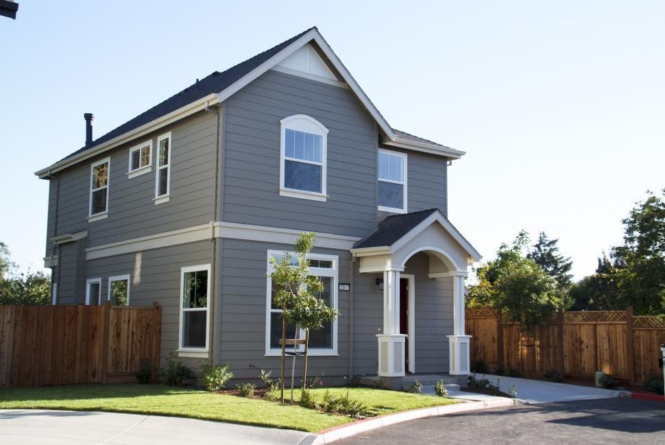 we buy houses in Kings Park